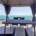 будинок з приватним пірсом та морем совіньон Casa vacanze *